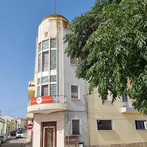 Da Estacao Hostel