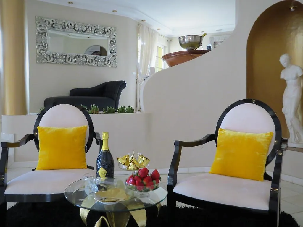 Villa Moments - Guest House Portimão